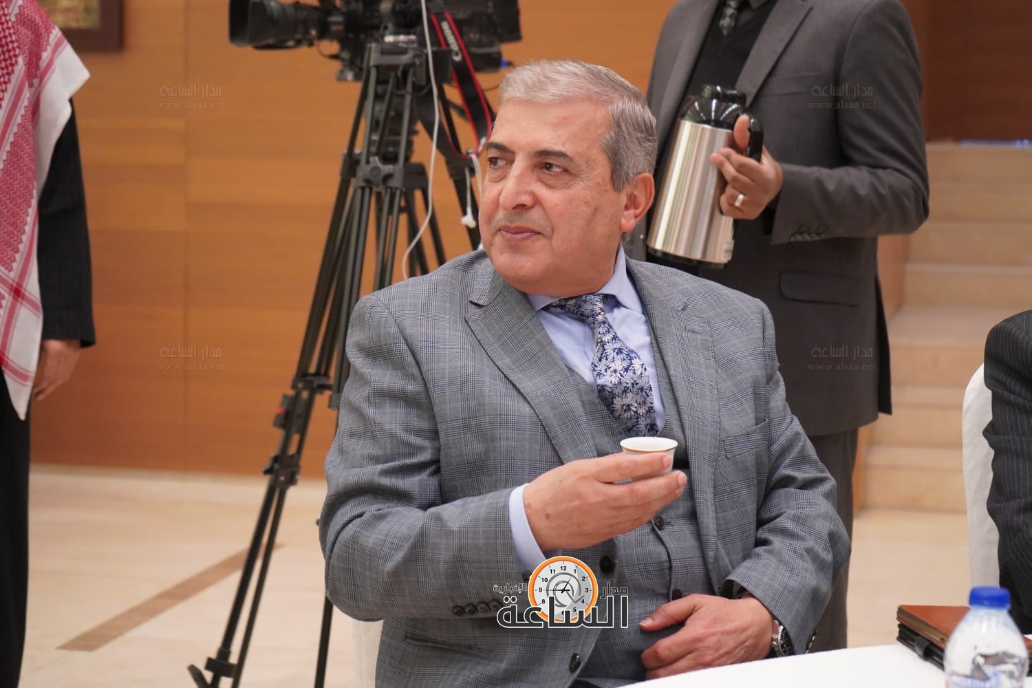 Madar Al-Saa Images 0.2545974451141826