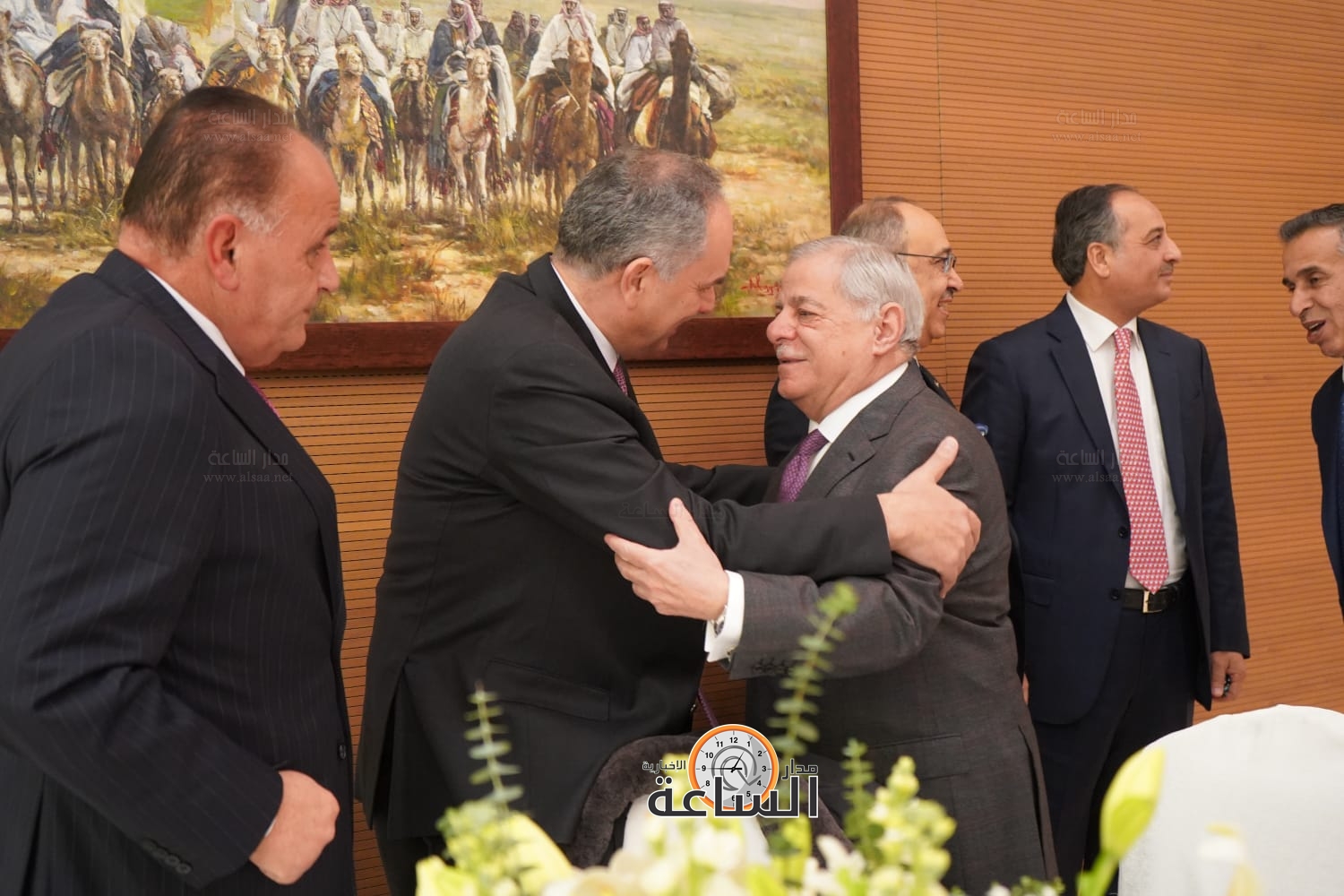 Madar Al-Saa Images 0.1216342280189806