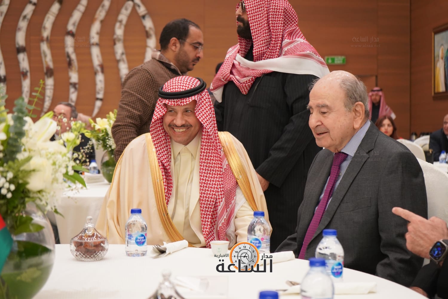 Madar Al-Saa Images 0.7219385246578749