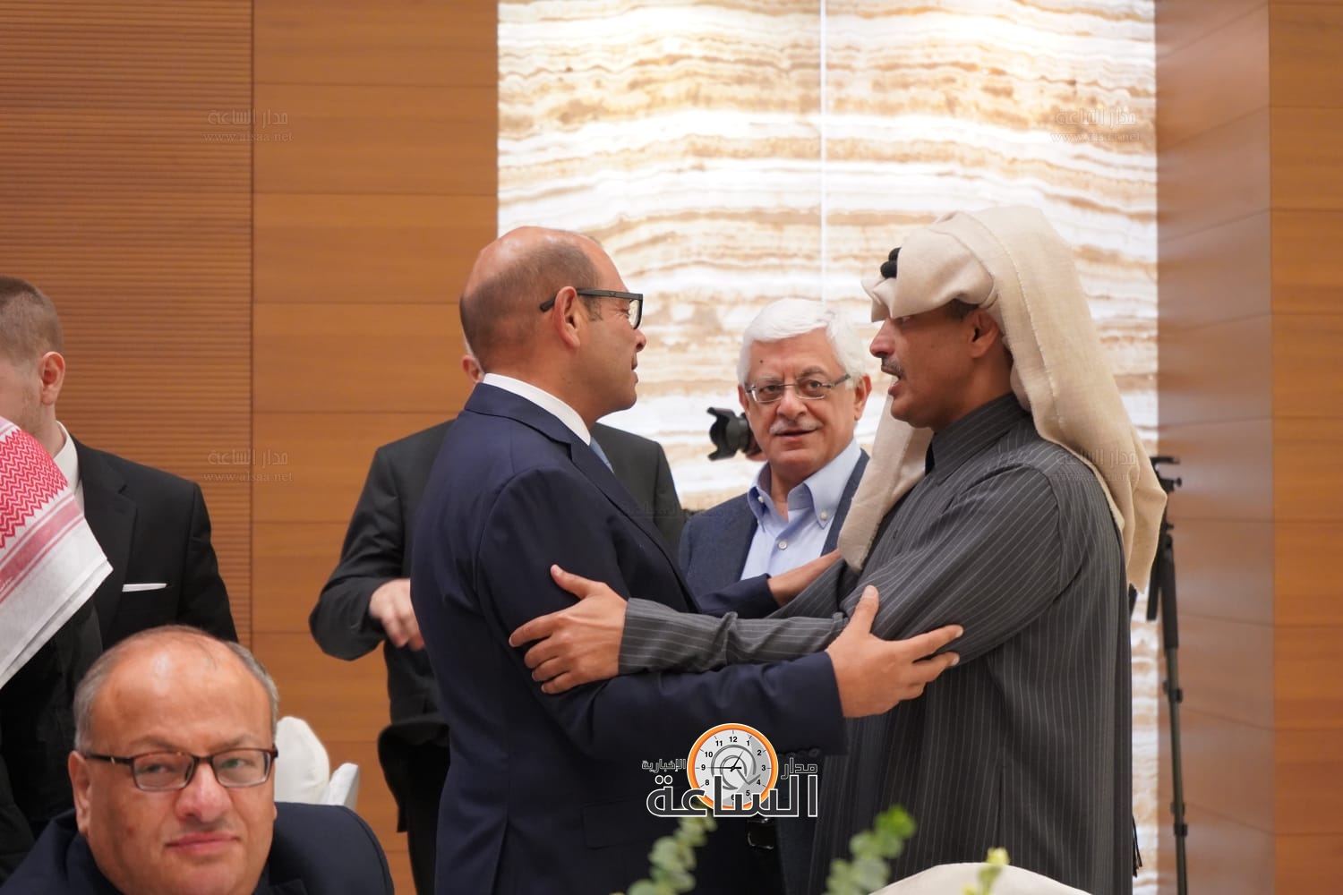 Madar Al-Saa Images 0.21717254254888507