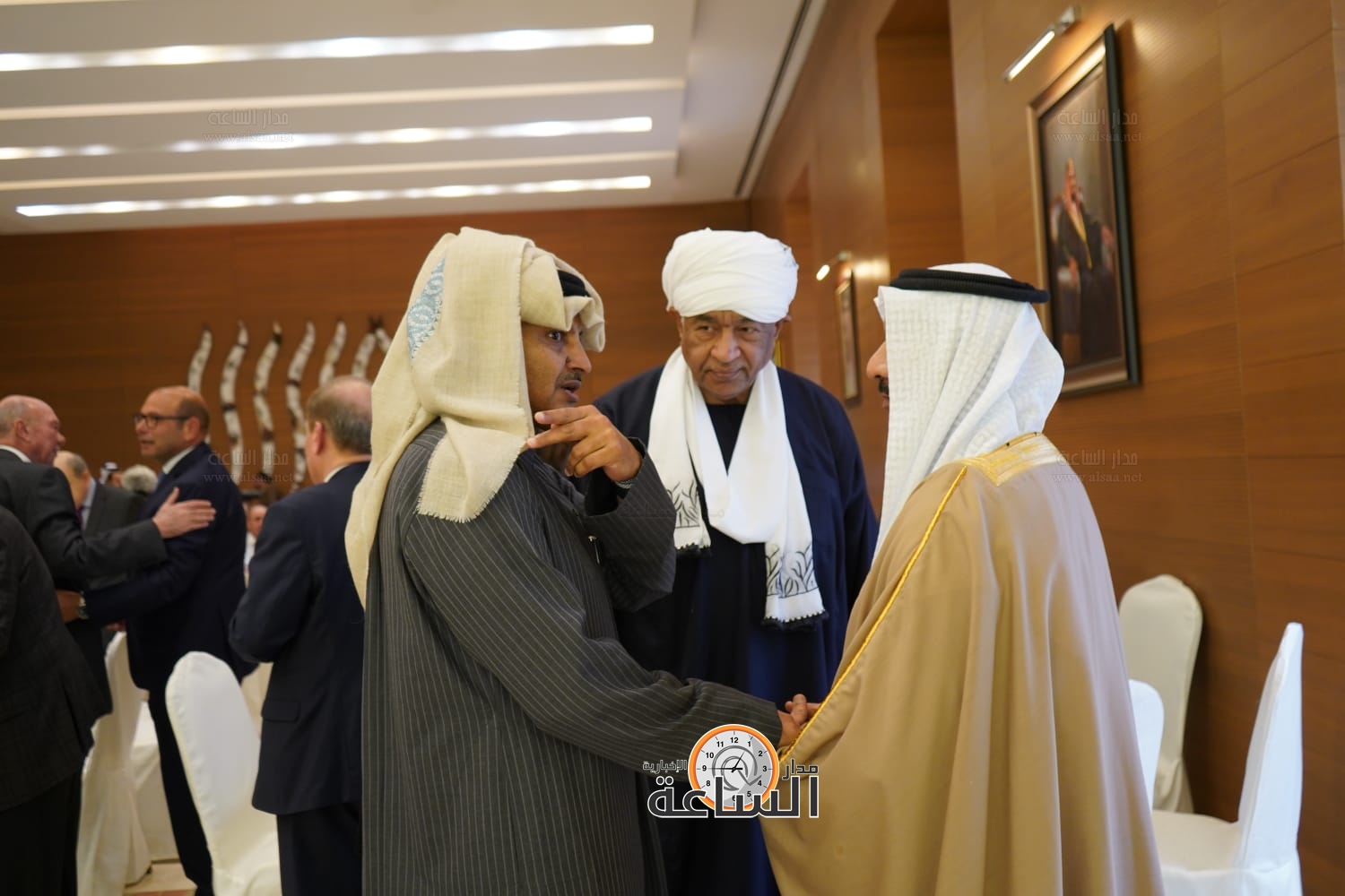 Madar Al-Saa Images 0.04987534172062613