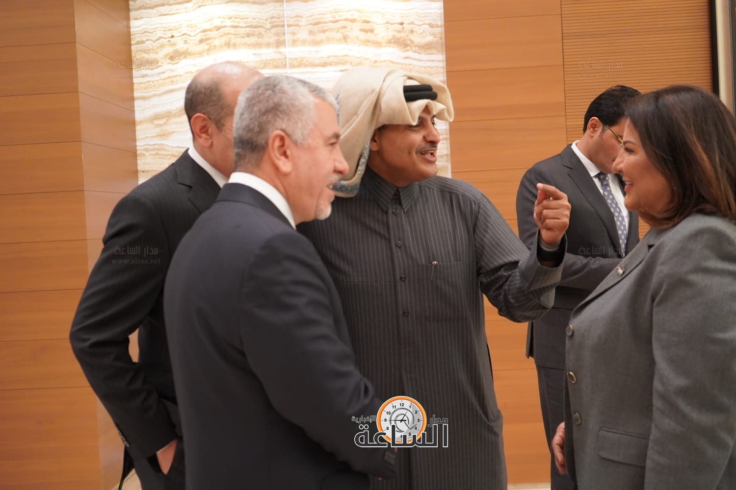 Madar Al-Saa Images 0.8639556981069347