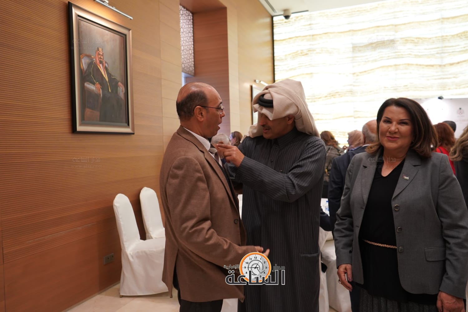 Madar Al-Saa Images 0.976726815078768