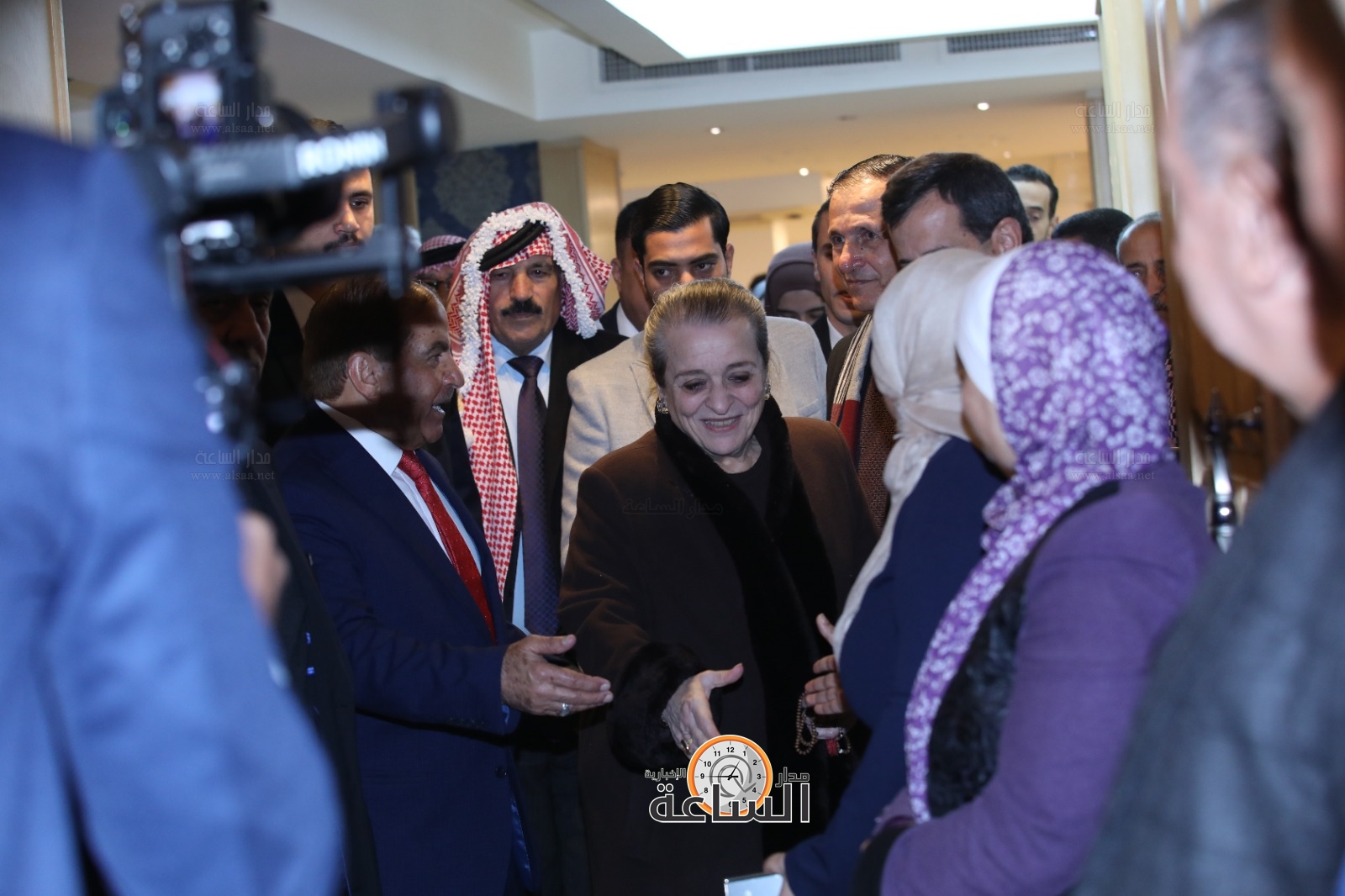 Madar Al-Saa Images 0.49745212371168734