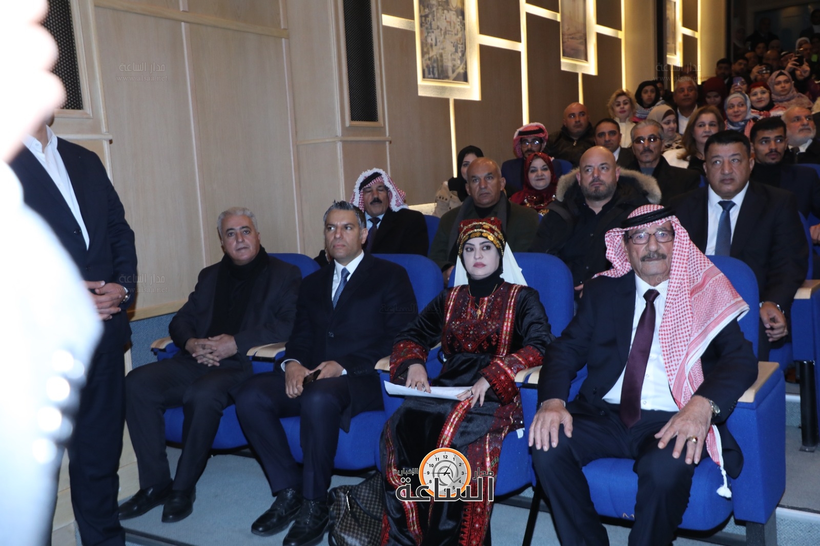 Madar Al-Saa Images 0.042454355539587096