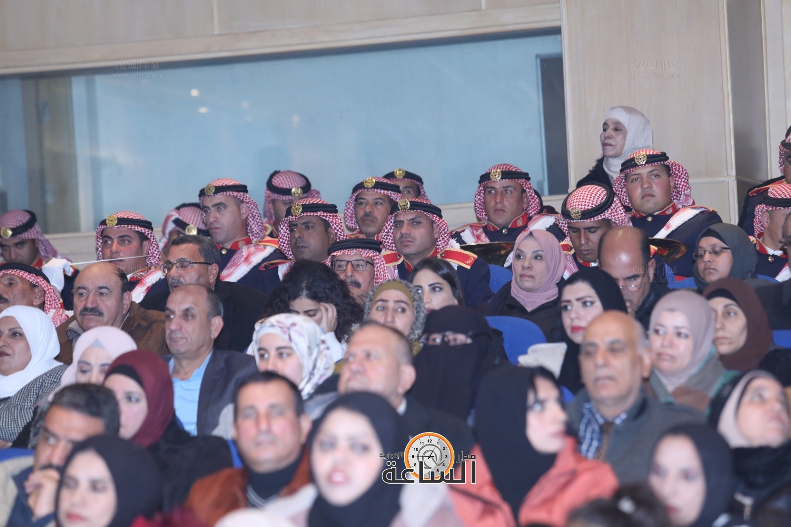 Madar Al-Saa Images 0.5000261744771299