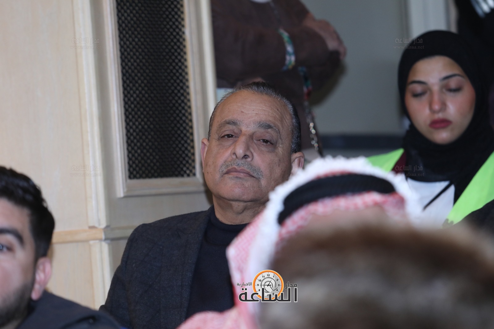 Madar Al-Saa Images 0.3046243901650094