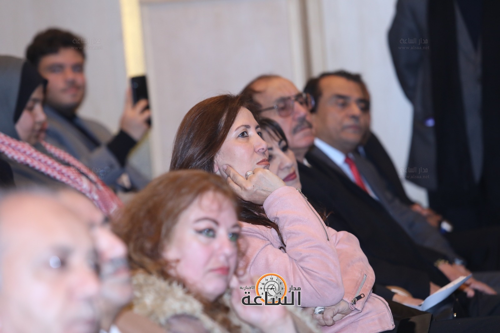 Madar Al-Saa Images 0.9019444598688553