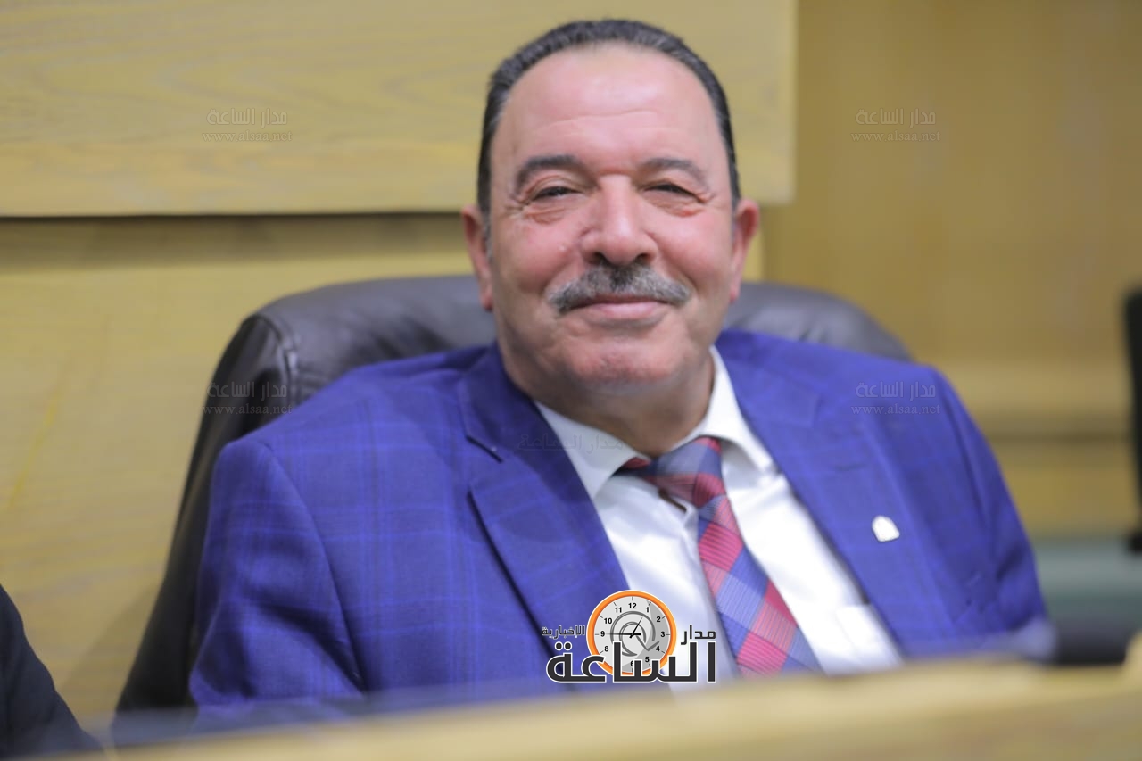 Madar Al-Saa Images 0.8620514743418104