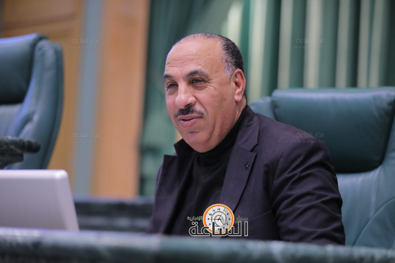 Madar Al-Saa Images 0.27433554368152535