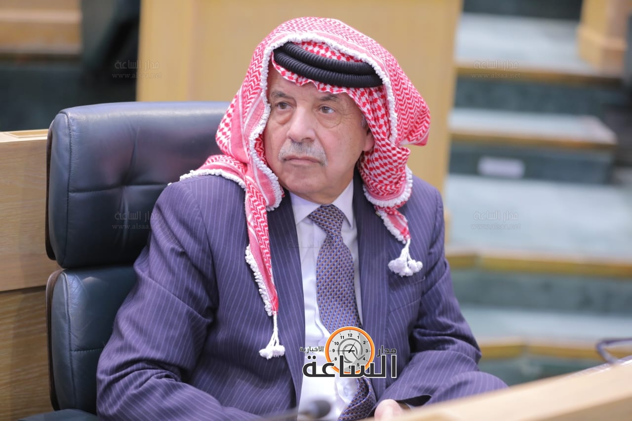 Madar Al-Saa Images 0.5590184393337909