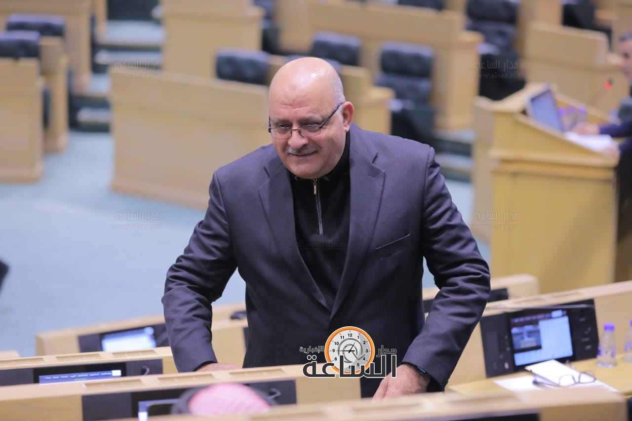 Madar Al-Saa Images 0.788258304880235