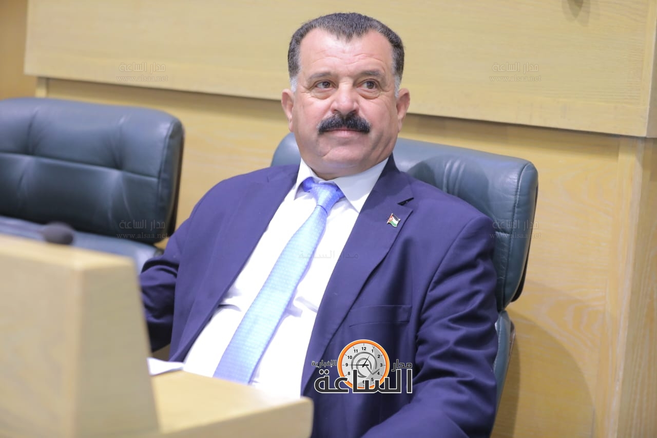 Madar Al-Saa Images 0.17732254502686384