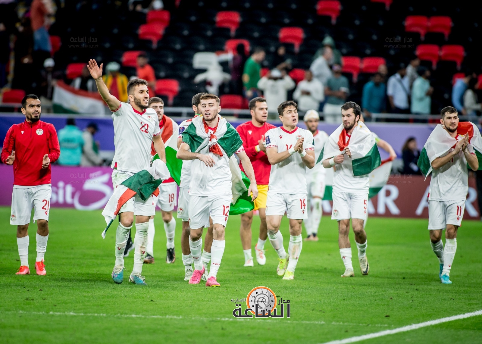 Madar Al-Saa Images 0.6910616716301845