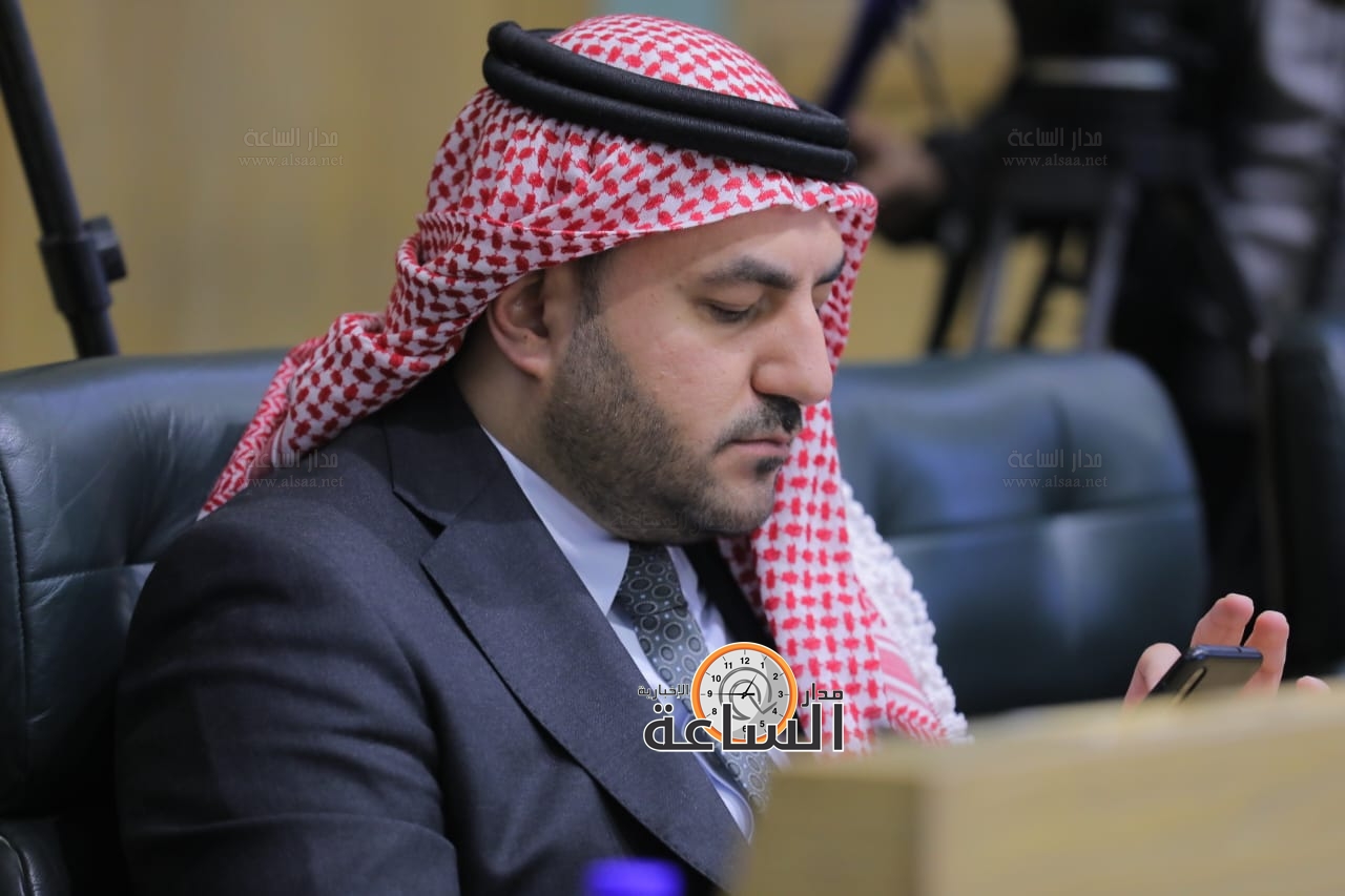 Madar Al-Saa Images 0.2494875530142826