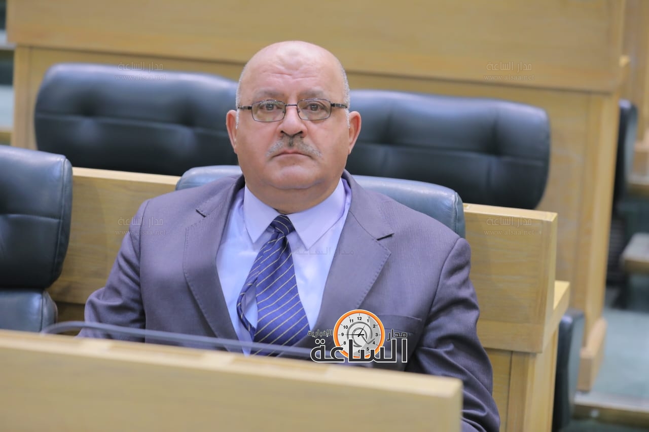 Madar Al-Saa Images 0.5245050180111333