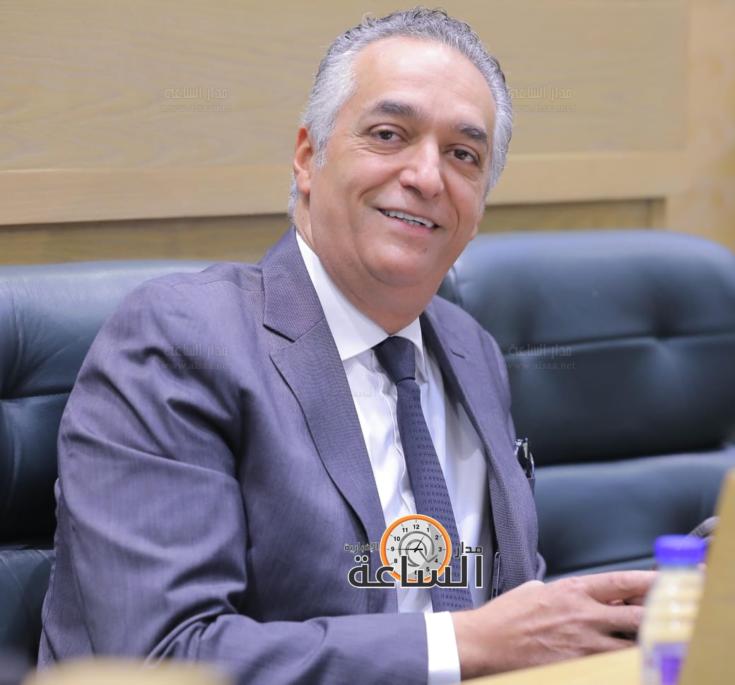 Madar Al-Saa Images 0.5620071352227018