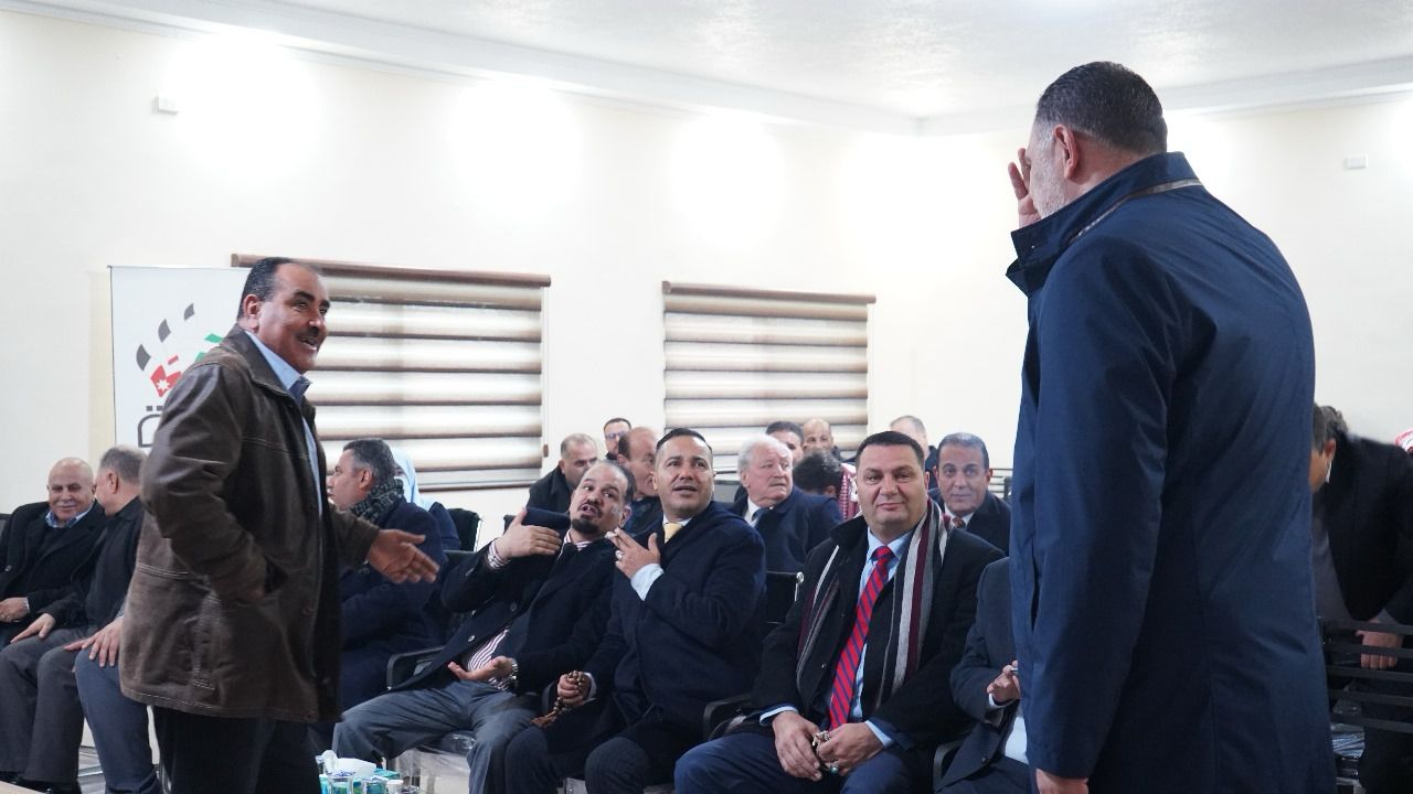 Madar Al-Saa Images 0.082921814079715