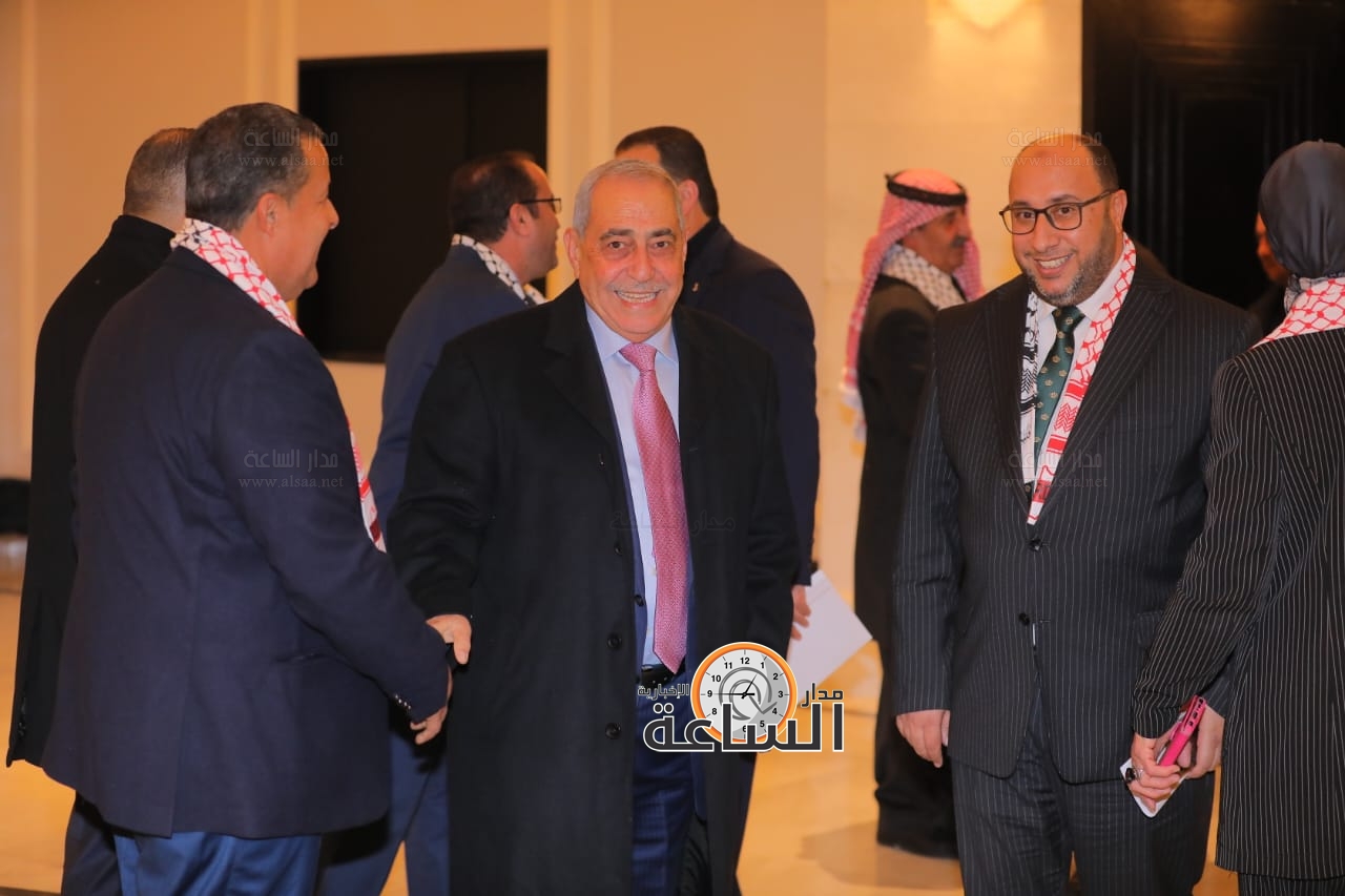 Madar Al-Saa Images 0.33607882449342874