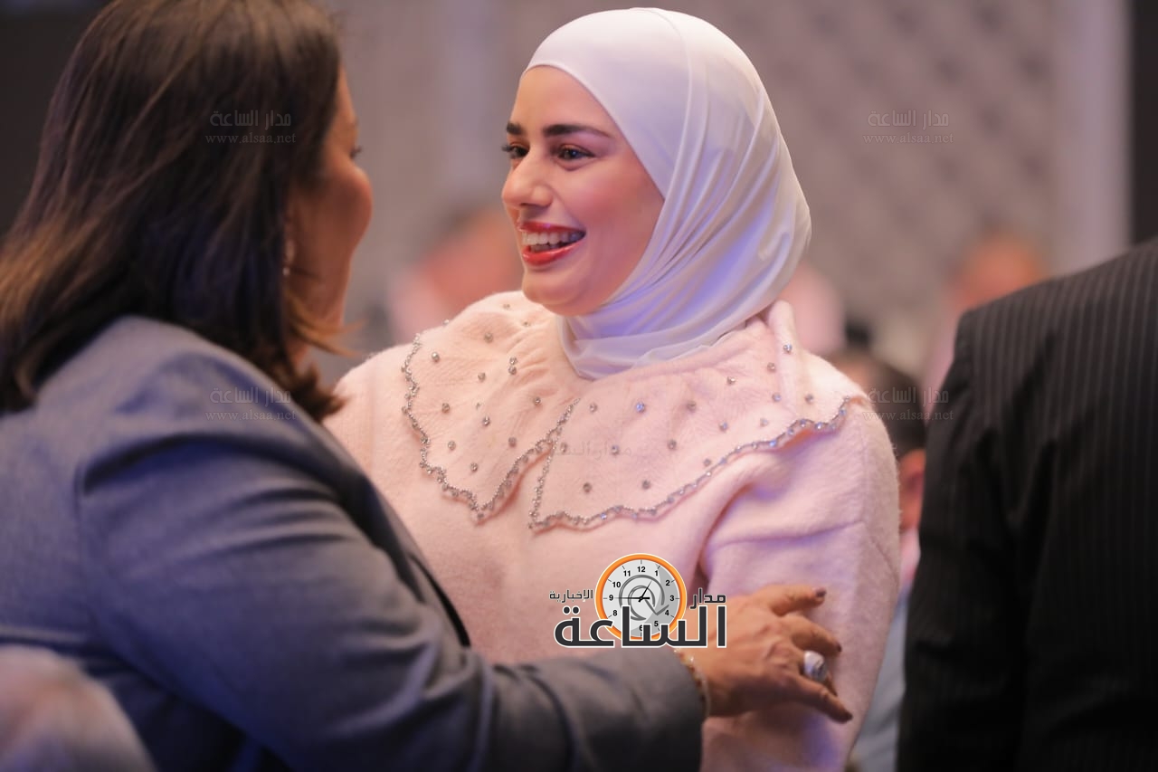 Madar Al-Saa Images 0.6487785776257617