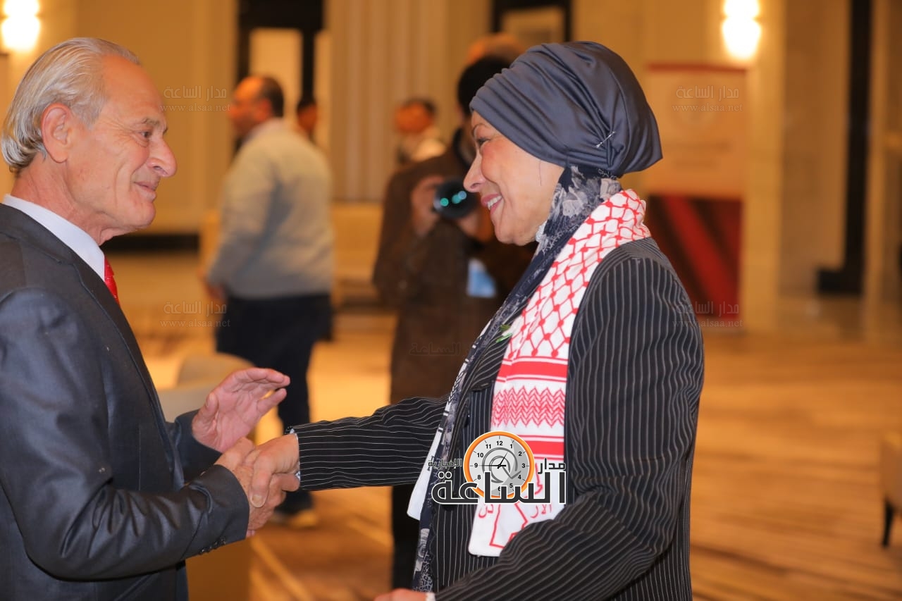 Madar Al-Saa Images 0.9412095614264231