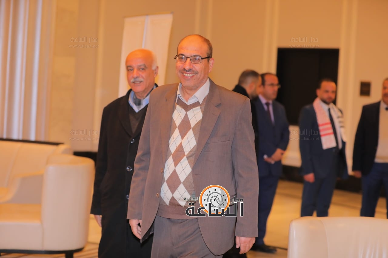 Madar Al-Saa Images 0.9039901517506306