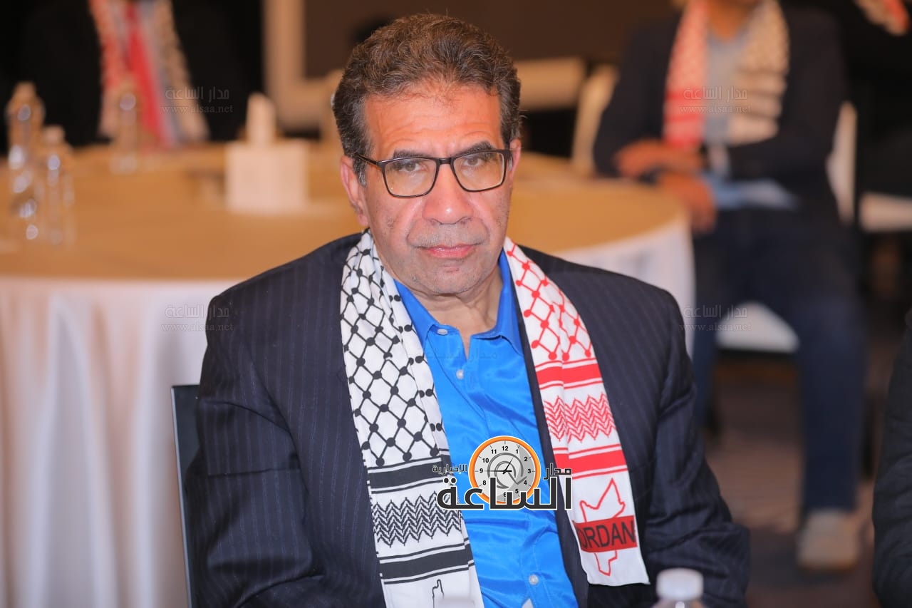 Madar Al-Saa Images 0.7382854460624124