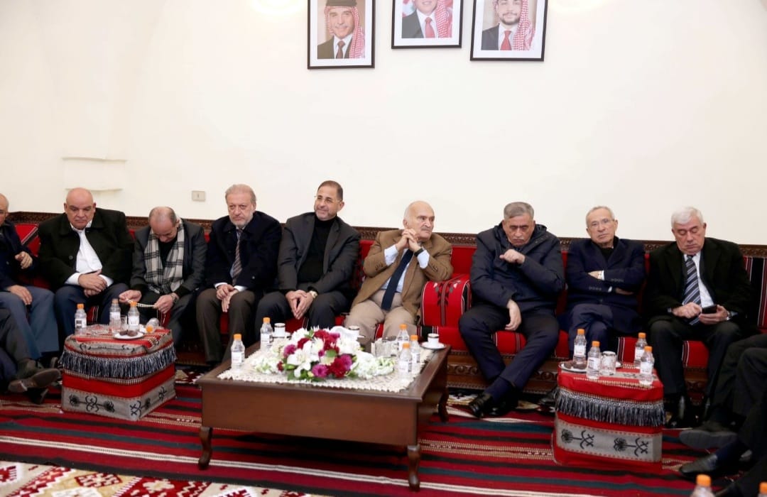 Madar Al-Saa Images 0.9642717121581397