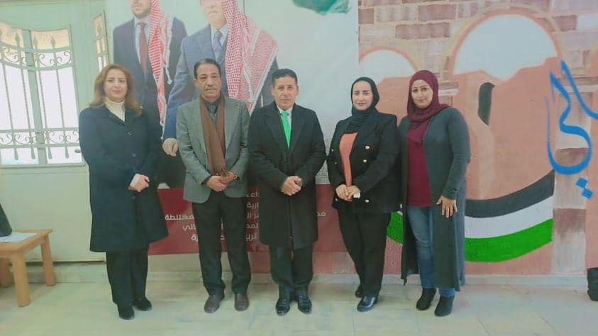 Madar Al-Saa Images 0.6058330989305145