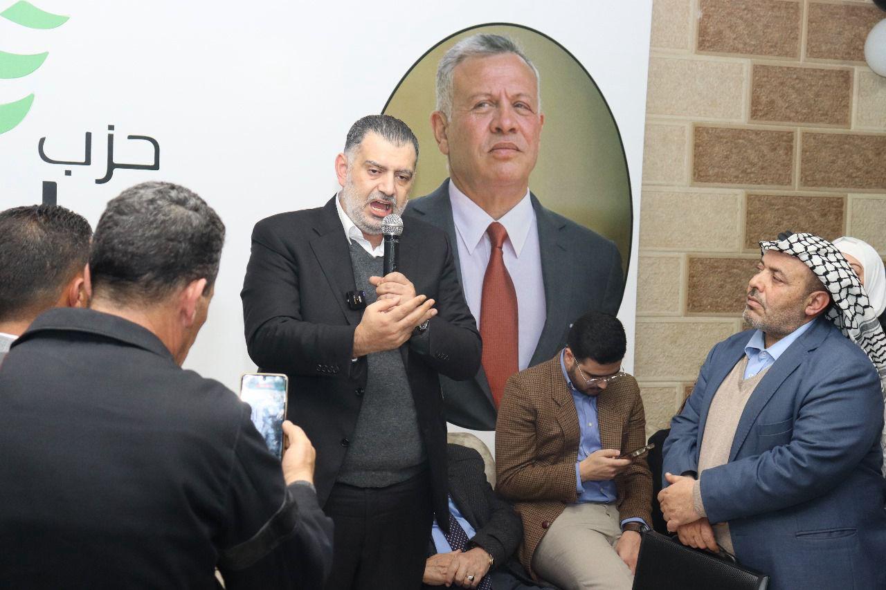 Madar Al-Saa Images 0.5864780187694771