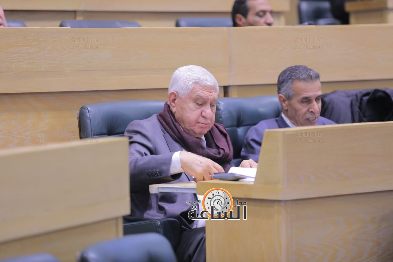 Madar Al-Saa Images 0.13984953123111898