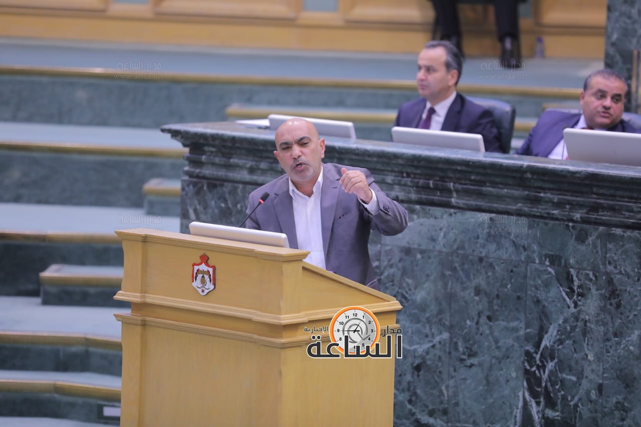 Madar Al-Saa Images 0.26154784404237885