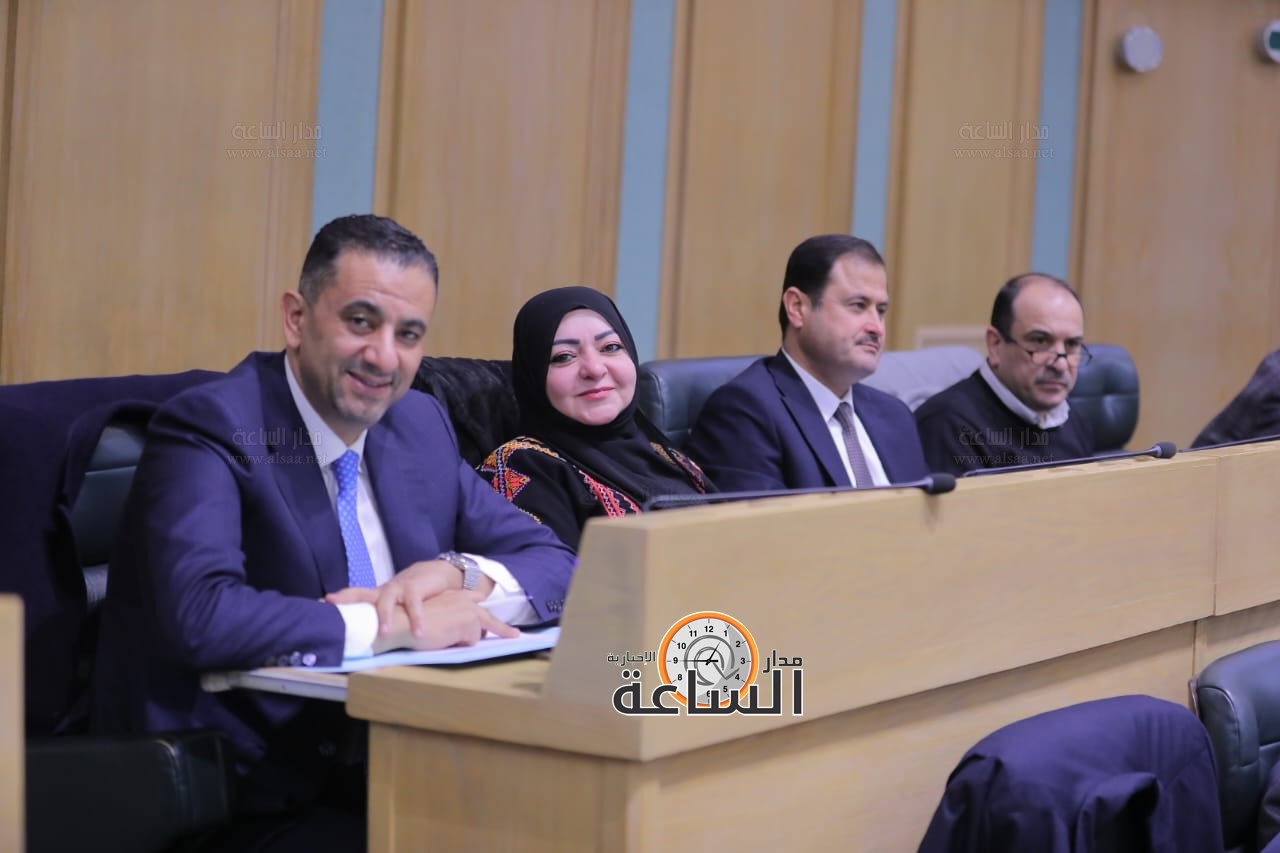 Madar Al-Saa Images 0.6867258394887563