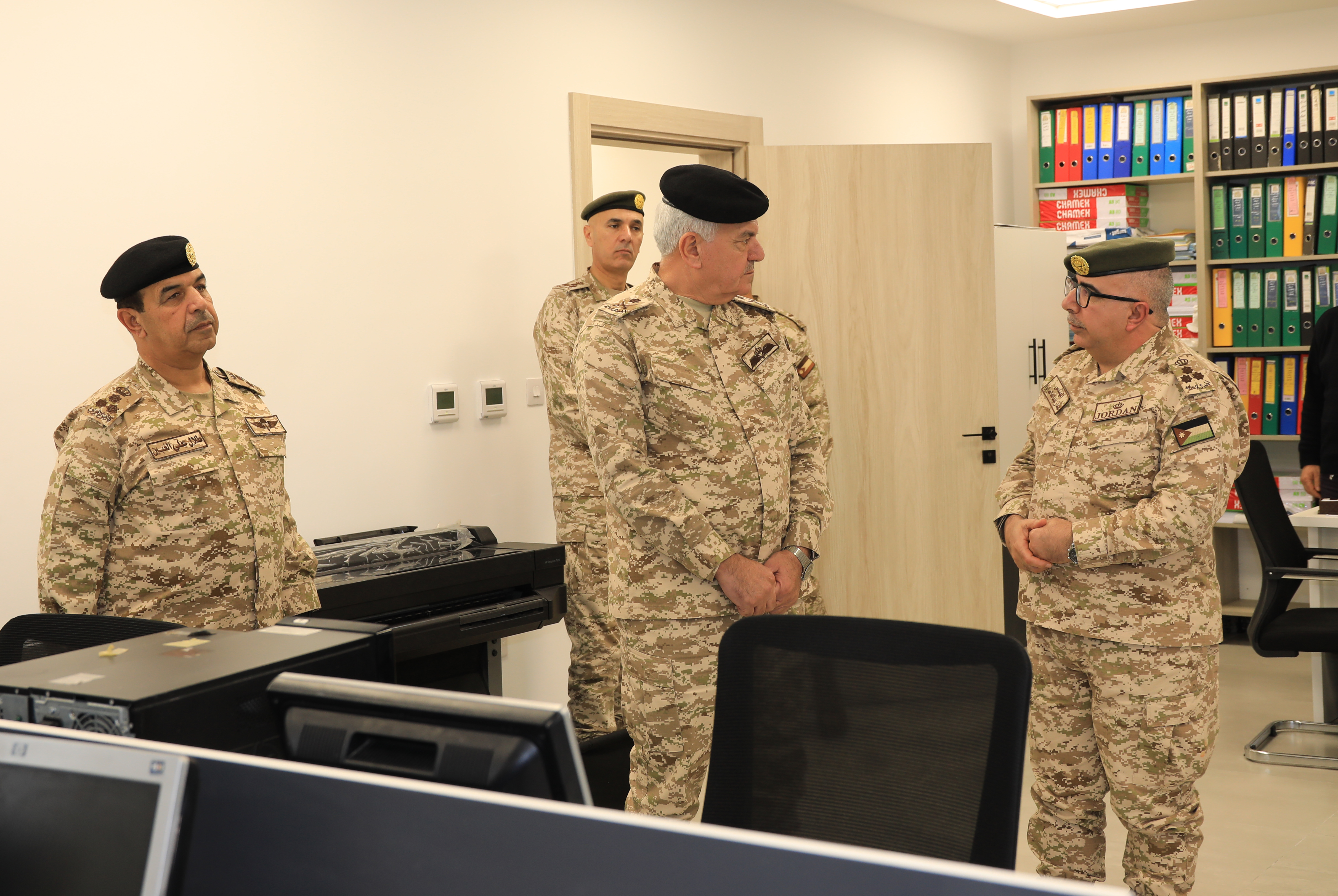 Madar Al-Saa Images 0.6925814833157997