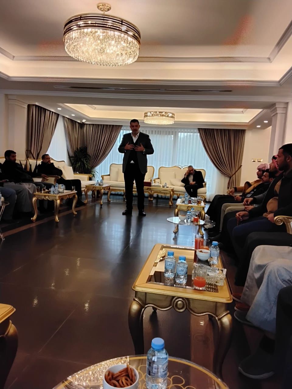 Madar Al-Saa Images 0.17561289636417166