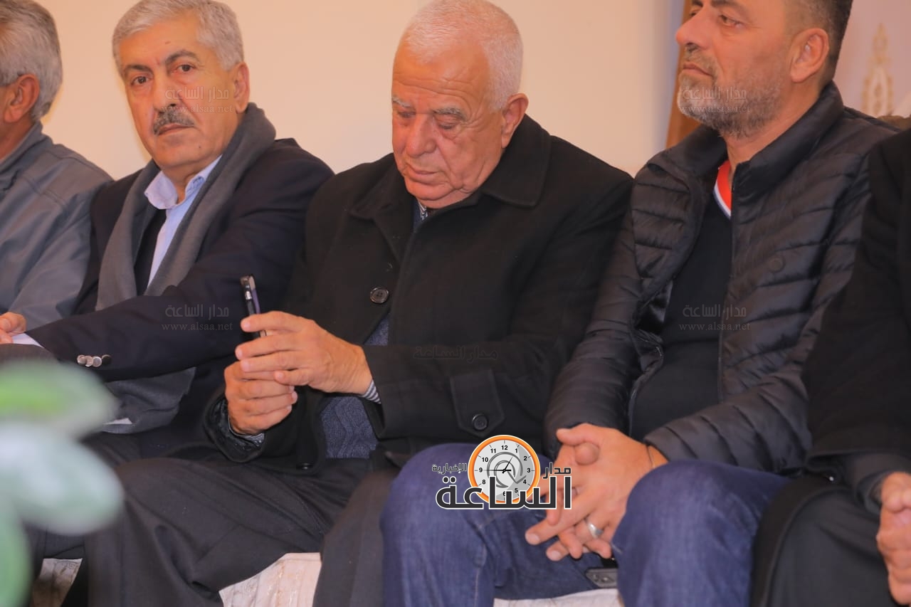 Madar Al-Saa Images 0.9279228305765721