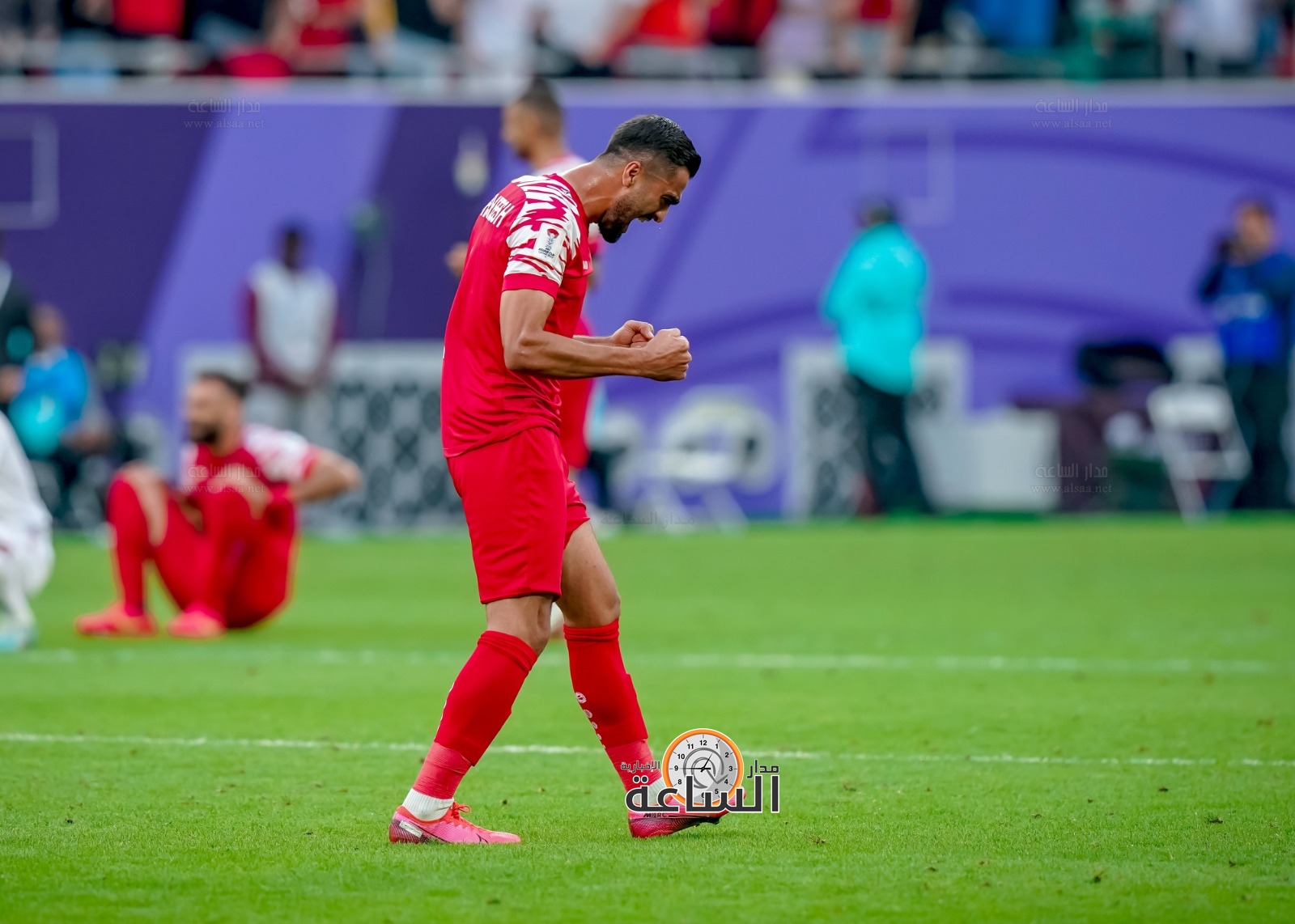 Madar Al-Saa Images 0.1649869395795931