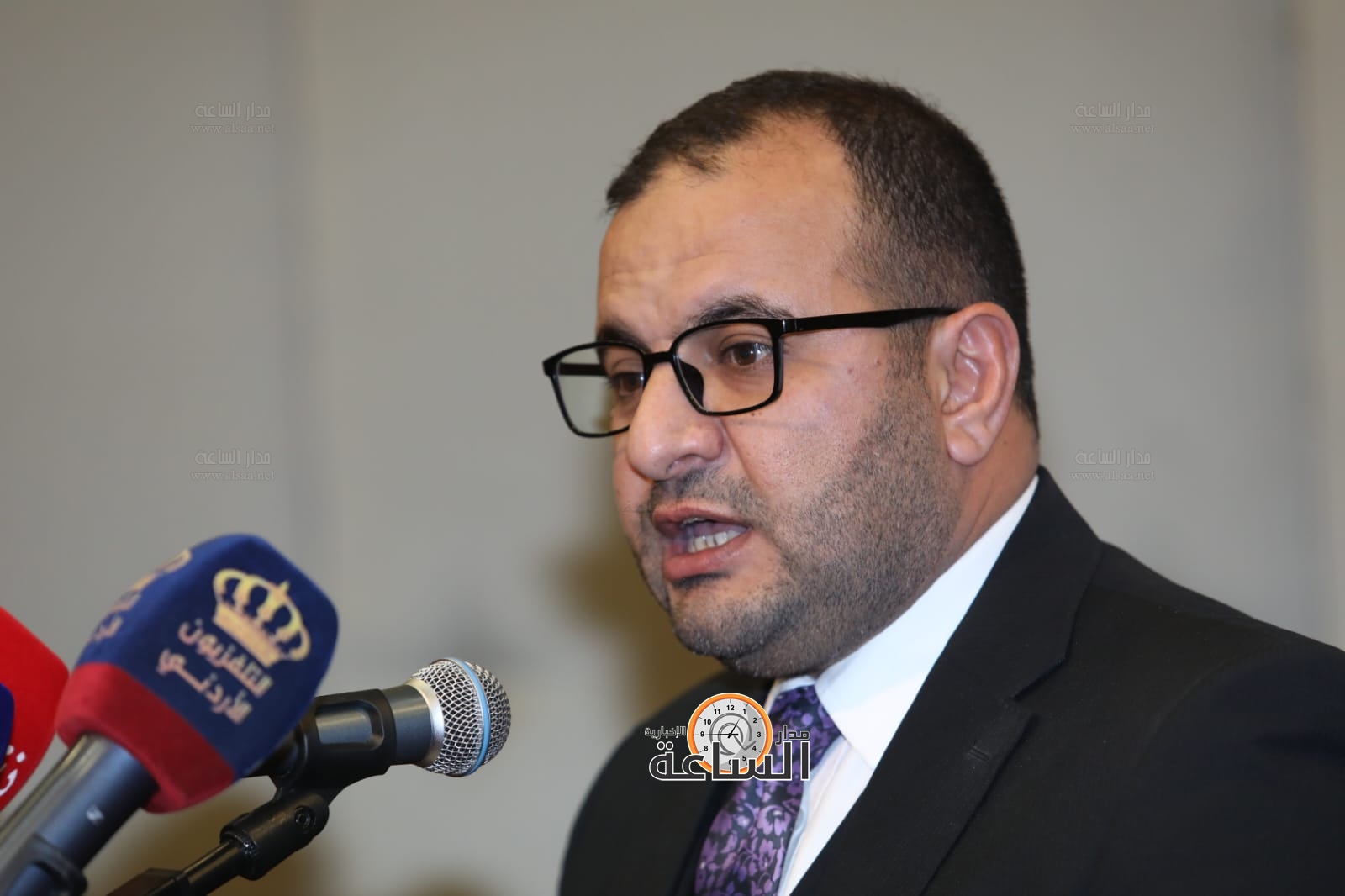 Madar Al-Saa Images 0.227252245899497