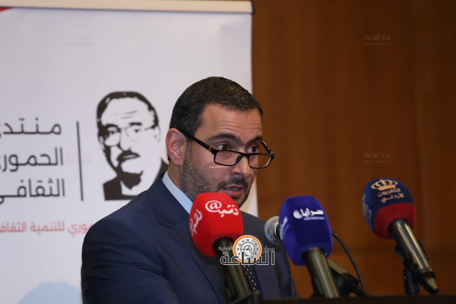 Madar Al-Saa Images 0.05533364400533536