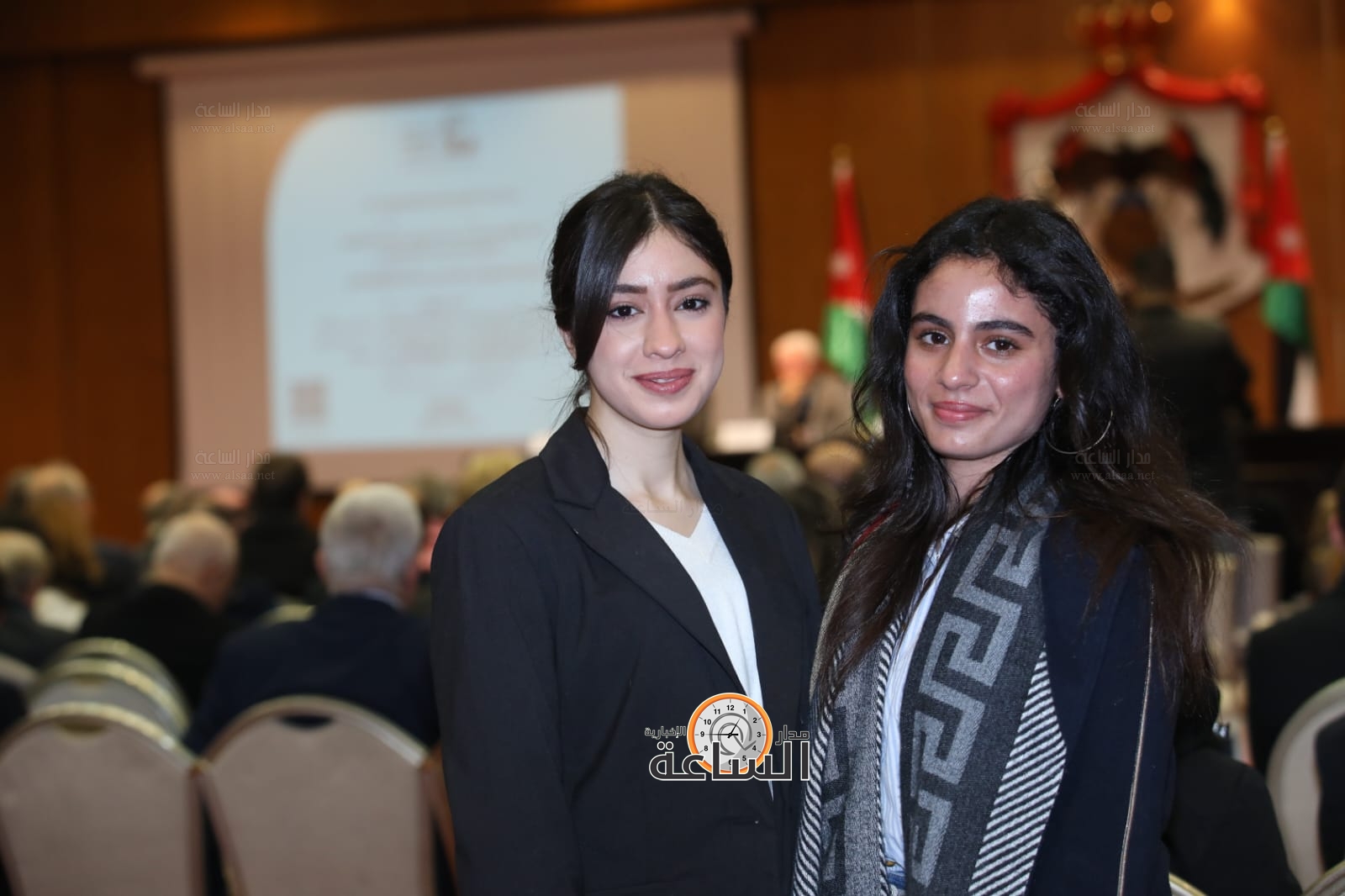 Madar Al-Saa Images 0.13208488405969043