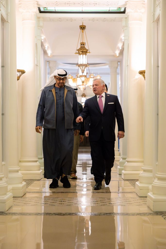 Madar Al-Saa Images 0.27381646291648254