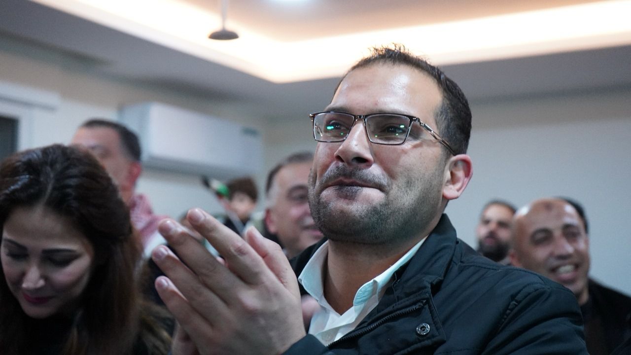 Madar Al-Saa Images 0.6434792842231087