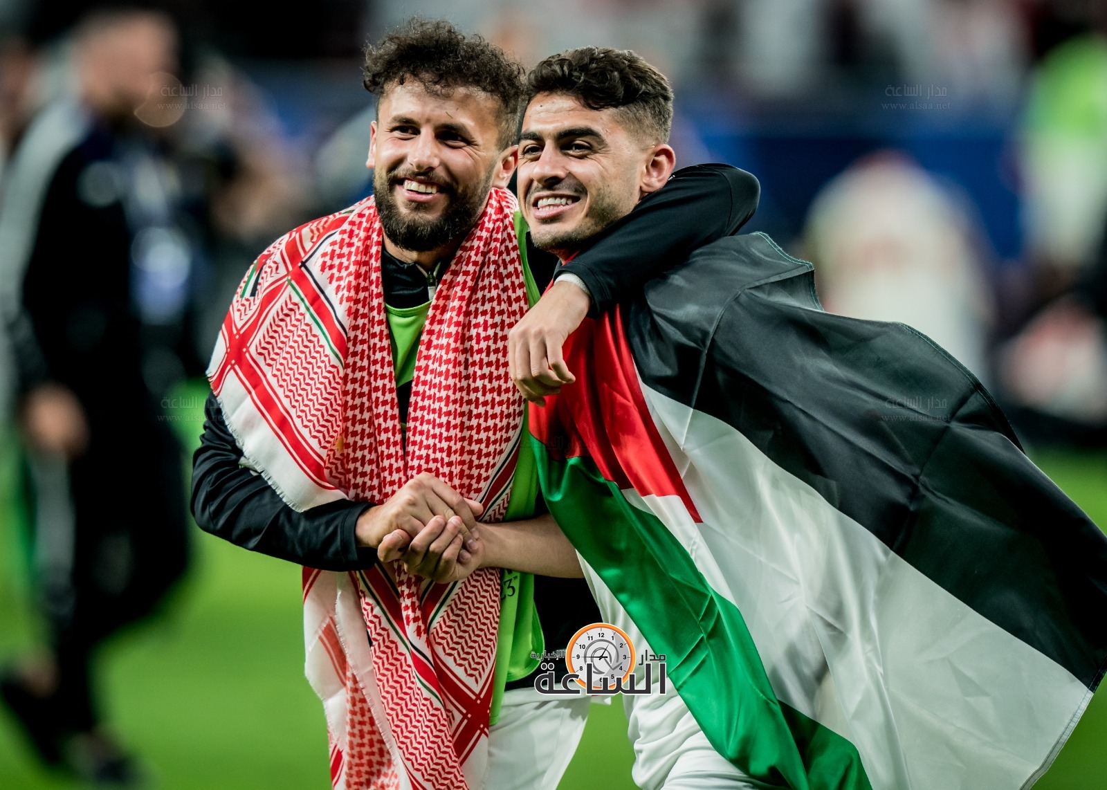 Madar Al-Saa Images 0.33056506862591895