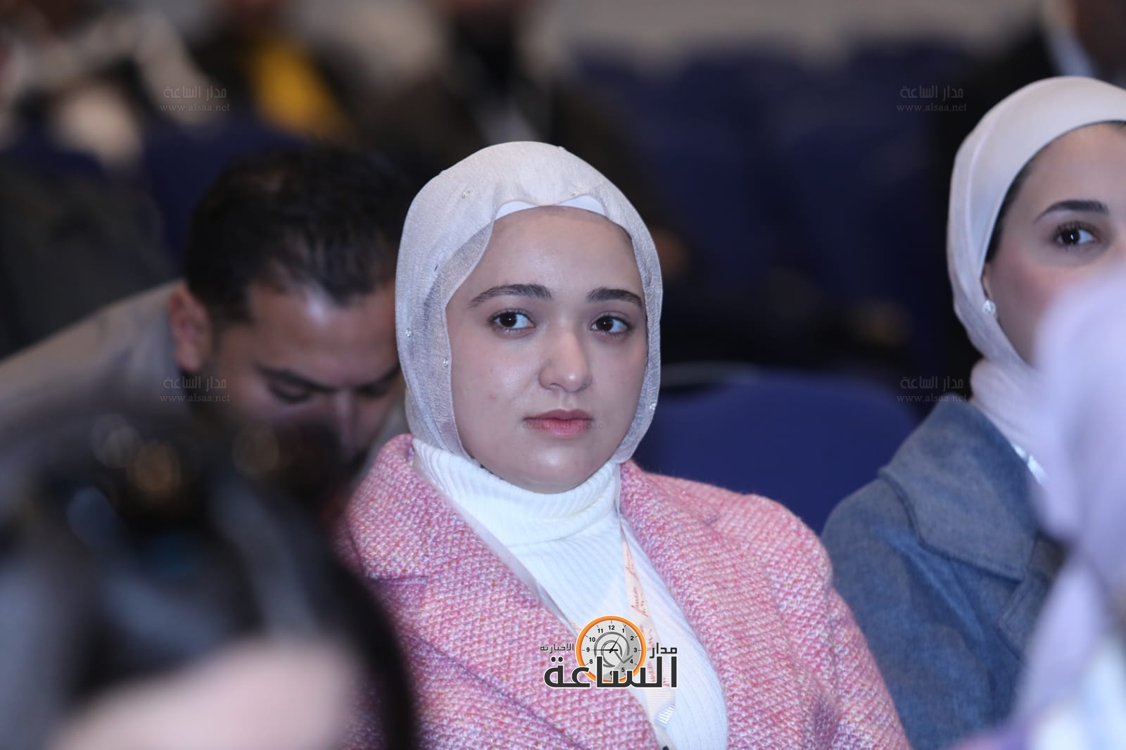 Madar Al-Saa Images 0.4158611570247821