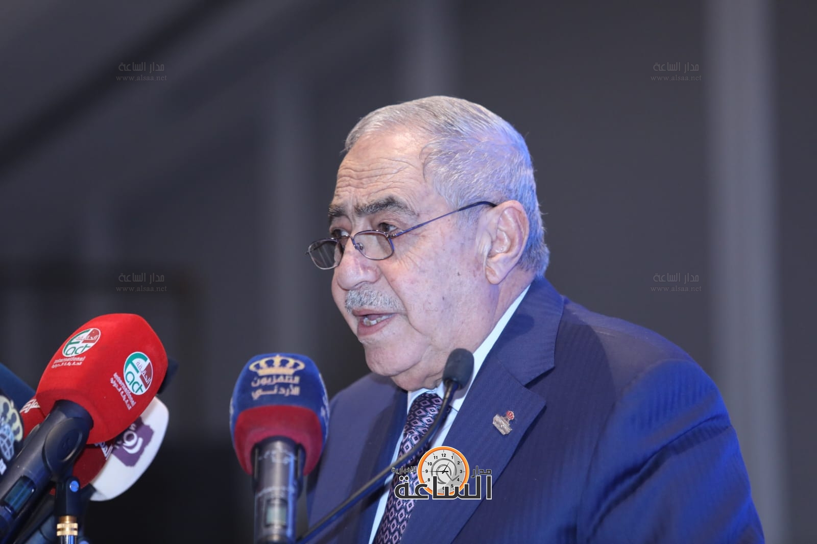 Madar Al-Saa Images 0.048717950640869256