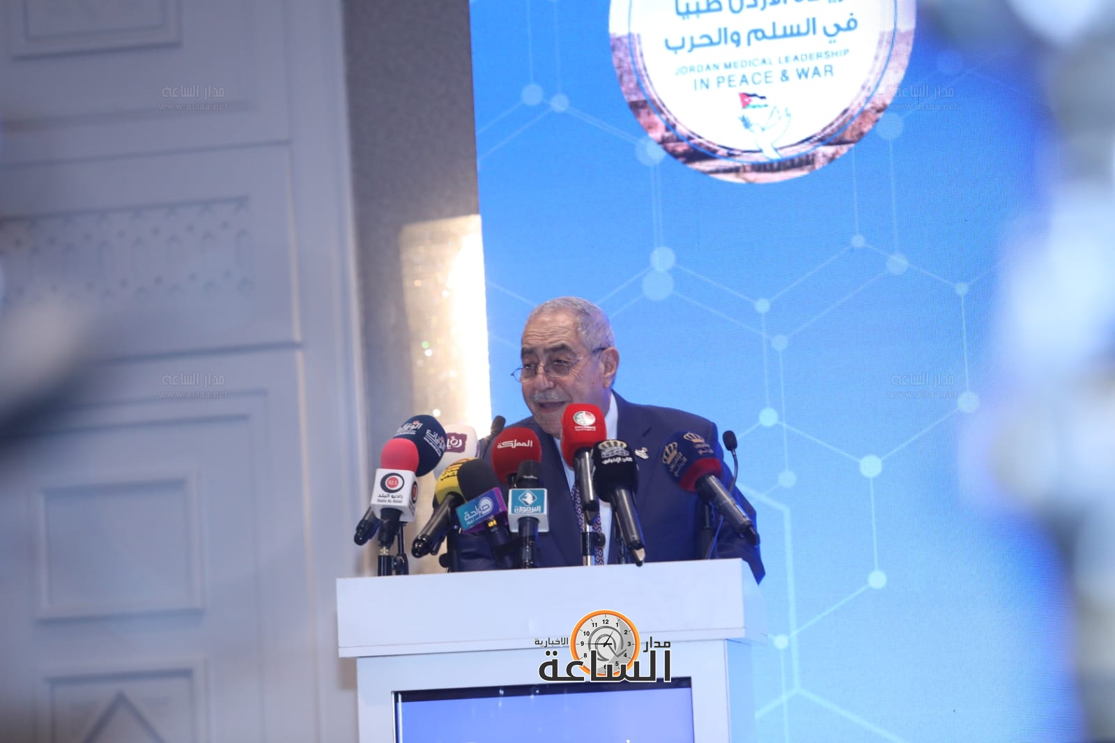 Madar Al-Saa Images 0.43151418398567465