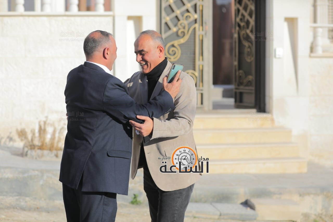 Madar Al-Saa Images 0.928275397829134