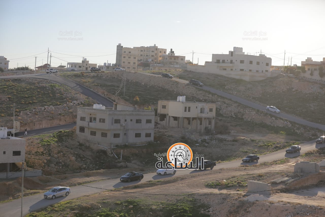 Madar Al-Saa Images 0.15548061150364645