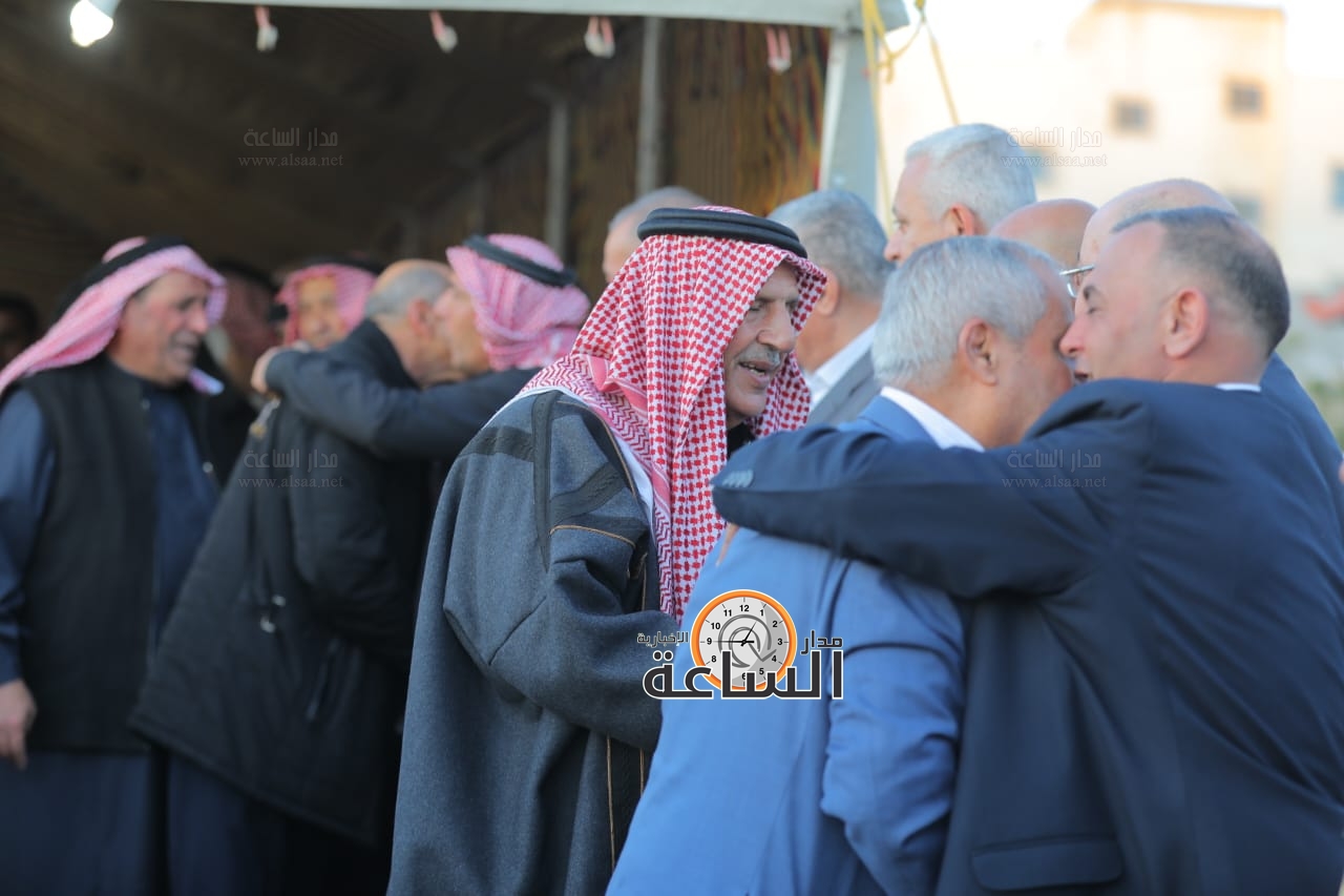 Madar Al-Saa Images 0.28120827258699643