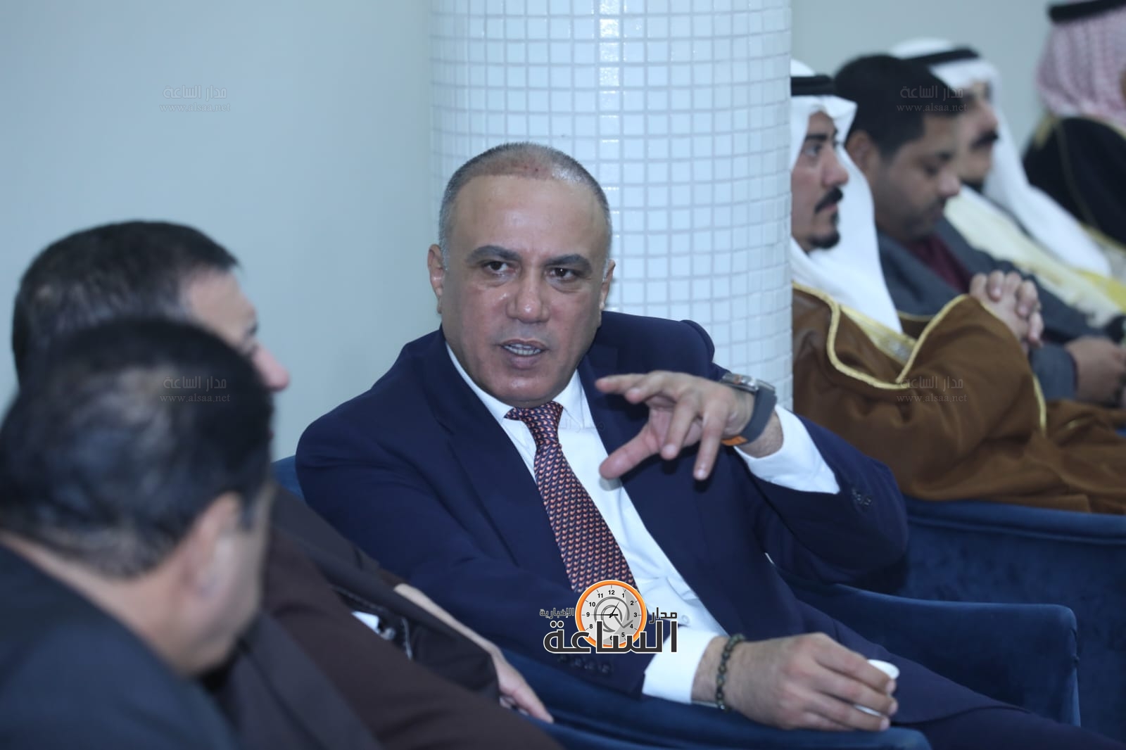 Madar Al-Saa Images 0.5861856708386766